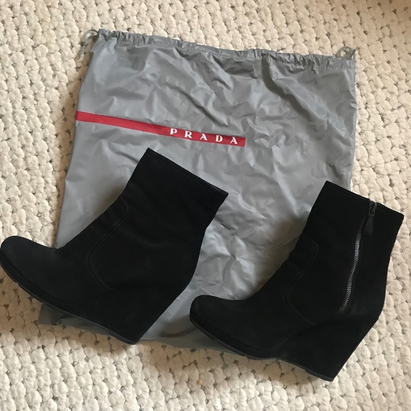 PRADA 4"WEDGE Black Boots Nubuck Leather NIB 8-8.5 - Picture 2 of 7